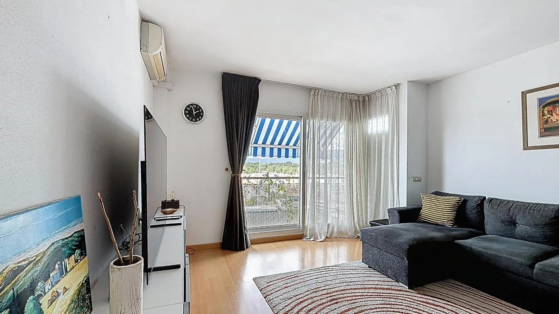 Apartment B Marina 410 Atico Un Dormitorio Vista Canal Empuriabrava